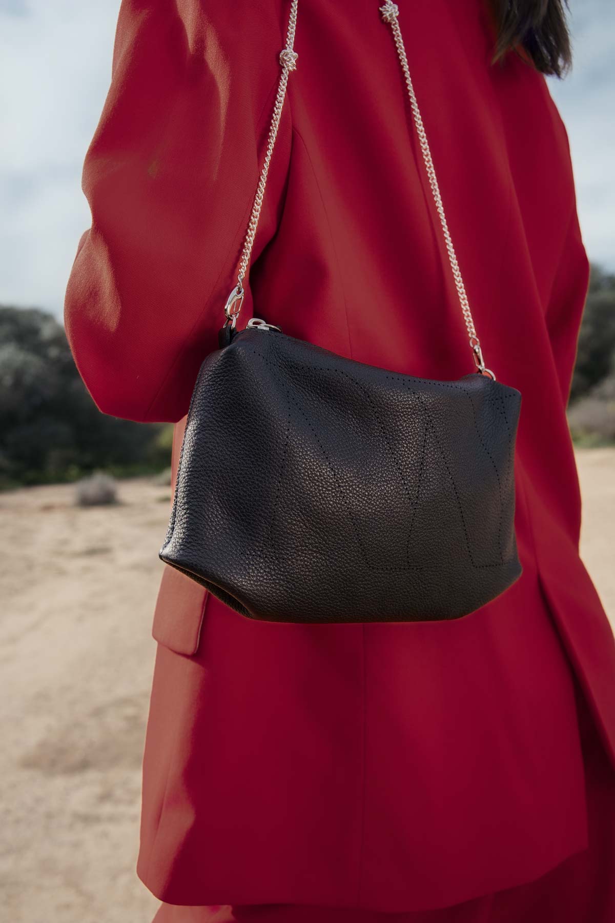 Philosophy Shopper Black with Essentials Bag