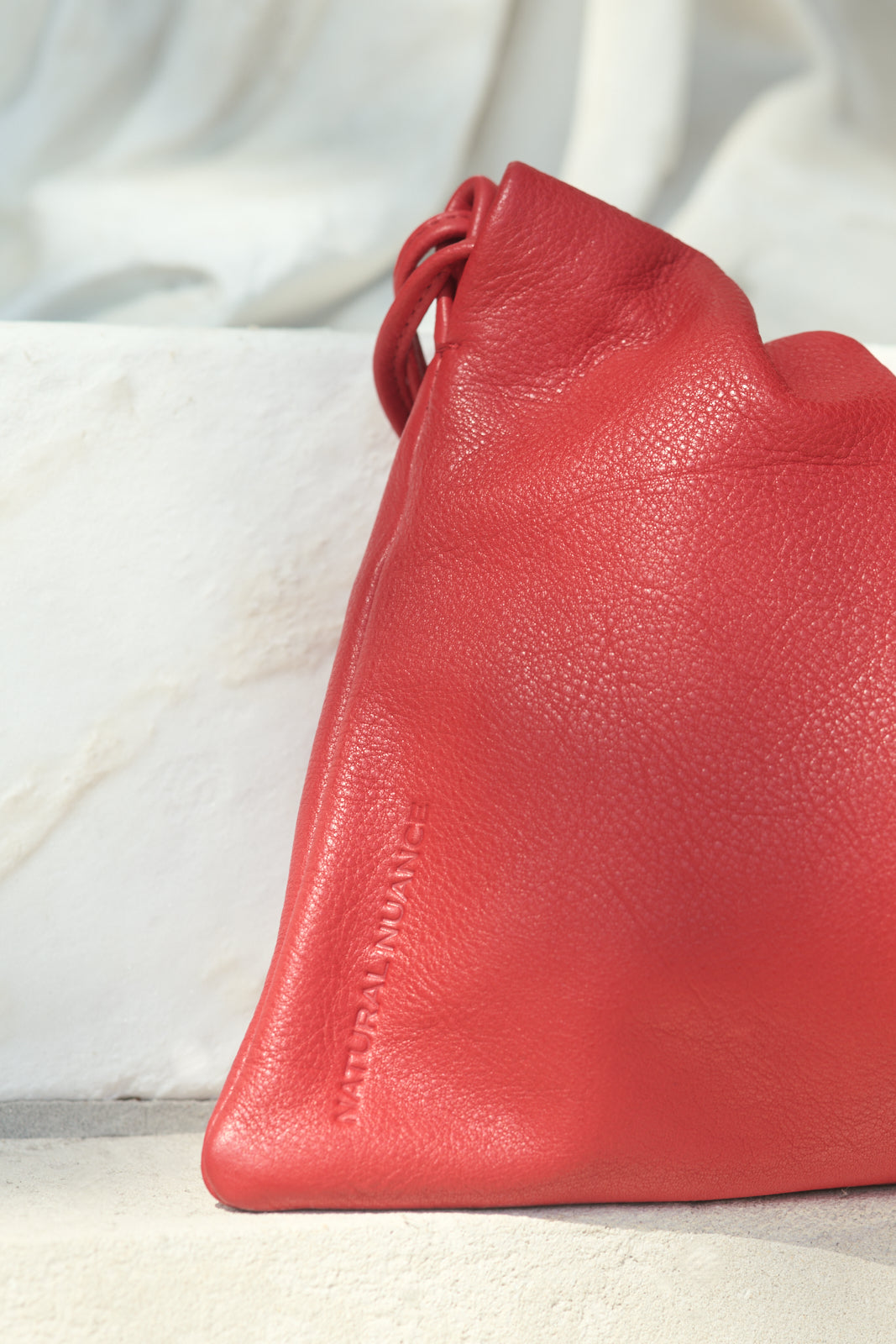 EVE Midi Red
