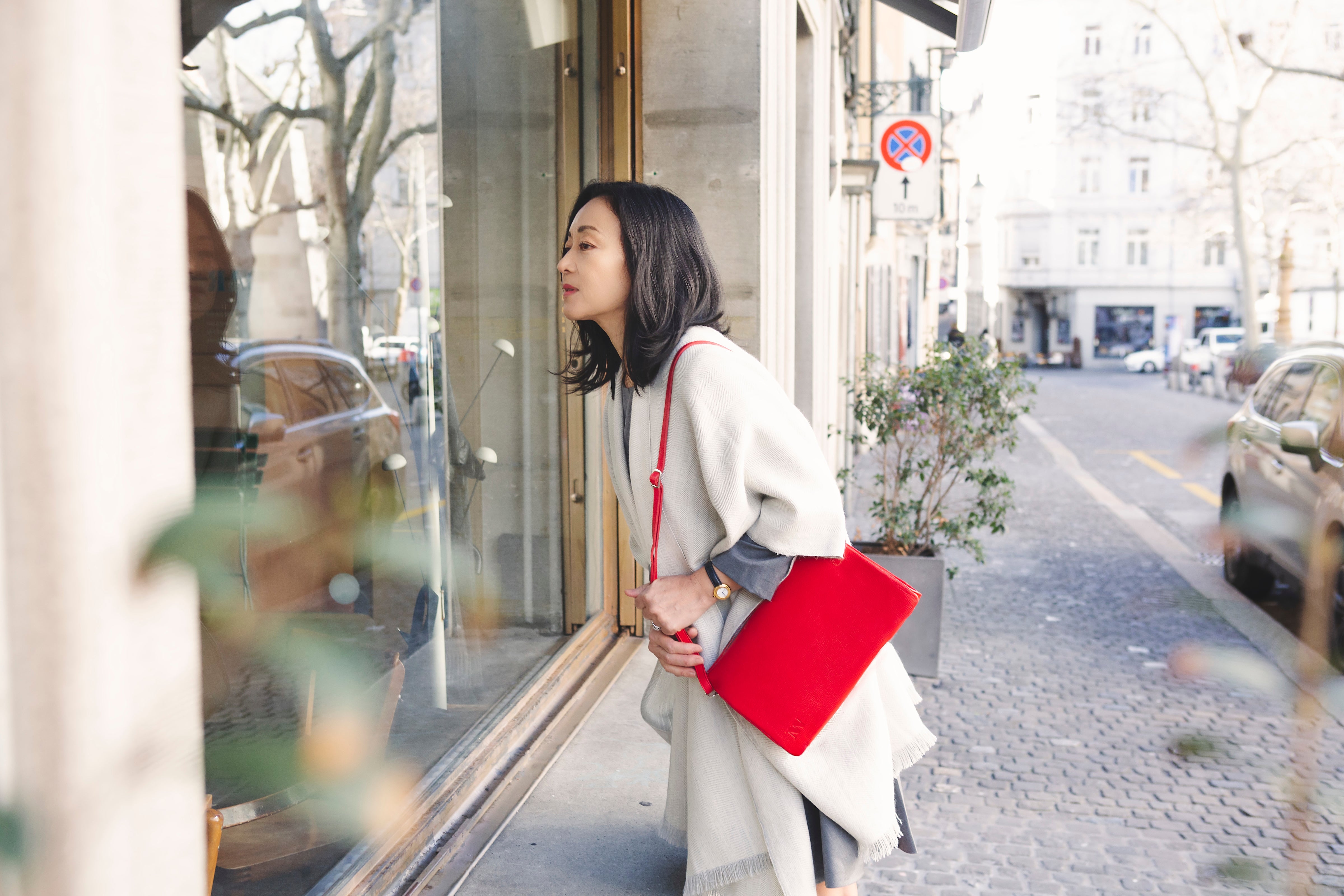 Infinite Handbag / Large Clutch Scarlett Red